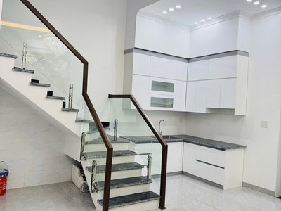 Nhà đẹp 3 tầng ngõ đẹp phố Nguyễn Công Trứ 1