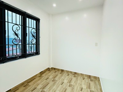 Nhà đẹp 3 tầng ngõ đẹp phố Nguyễn Công Trứ 4