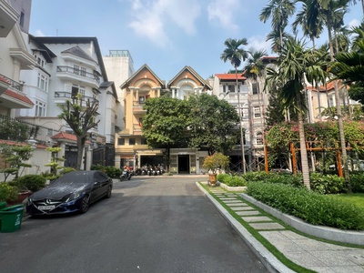 Bán gấp Biệt Thự COMPOUND Him Lam Phổ Quang Quận Tân Bình 1