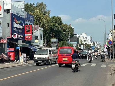 Bán nhà 4 lầu hẻm kd 752 lạc long quân 90m2 ngang 5m gần chợ tân bình nhỉnh 16 tỷ. 0