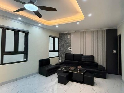 Hiếm   hơn 9 tỷ nhà mới ngõ 239 bồ đề full nội thất 35m x 6t thang máy ở luôn. 1