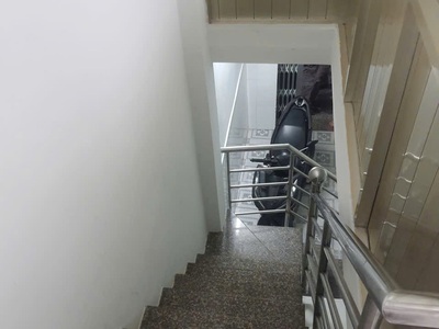 Nhà 2 tầng nở hậu hẻm bình đông p15 q8. giá 1,7 tỷ tl 1