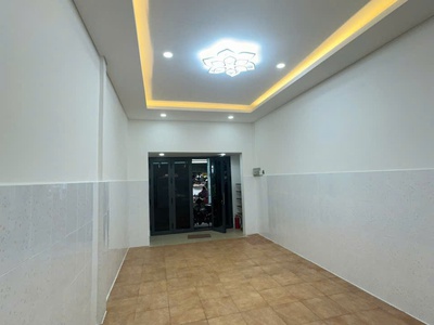 Cho Thuê Nhà Nguyên Căn 54.1m2, Gần Đường Chợ, Gần Đường Lớn 1