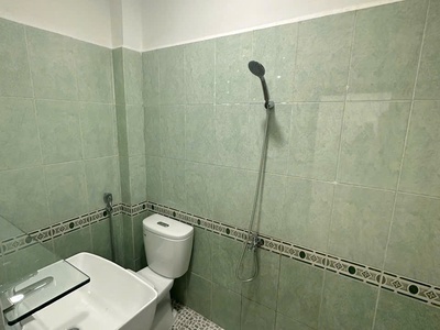 Cho Thuê Nhà Nguyên Căn 54.1m2, Gần Đường Chợ, Gần Đường Lớn 3