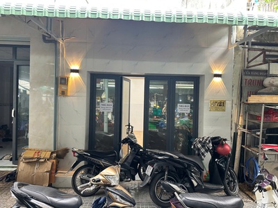 Cho Thuê Nhà Nguyên Căn 54.1m2, Gần Đường Chợ, Gần Đường Lớn 5