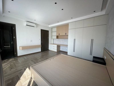 Phố tân thụy phúc đồng 42m2 6 tầng thang máy, ô tô thông, kinh doanh, nhỉnh 1x tỷ 3