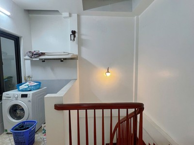 Ngõ thông, ô tô nhỏ đỗ cửa, yên hòa 35m 6t, ô chờ thang máy, hơn 9 tỷ 3