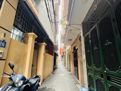 Nhà bántrung tâm cạnh mễ trì   cách vài chục mét đường miếu đầm   di chuyển dễ dàng khu ngoại 2