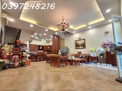 Bán nhà bồ đề, gần công viên, 60m , 12 tỷ 0