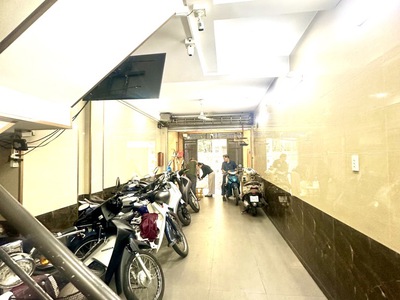 Chdv cmt8 góc 2 mặt thoáng - 20 chdv cao cấp full nội thất - có thang máy - chủ vừa ở   cho thuê - 2