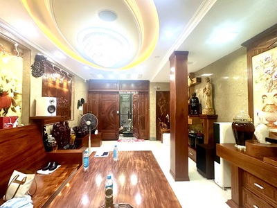 Chdv cmt8 góc 2 mặt thoáng - 20 chdv cao cấp full nội thất - có thang máy - chủ vừa ở   cho thuê - 4