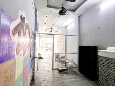 Cho thuê nhà mặt phố giải phóng, 50m  x 4 tầng, 3pn, 3 wc, 10 triệu 0