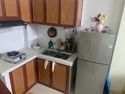 Cho thuê nhà nguyên căn ngõ 567 nguyễn trãi, 22m  x 5 tầng, 3pn khép kín, 10 triệu 3