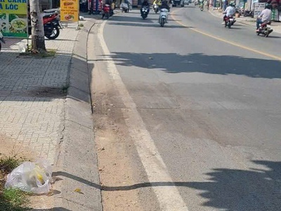 Bán gấp nhà mặt tiền lê thị hà   hóc môn   hàng hiếm giữa trung tâm 2