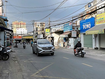 Bán mặt tiền kinh doanh dòng tiền 12tr/th 5.2 14 đường 12m thông trương phước phan giá 0