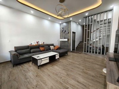 Cho thuê nhà nguyên căn phù đổng thiên vương p8 đà lạt - 5pn 0