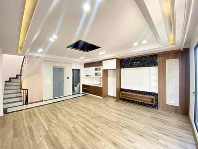 Cho thuê nhà 6 tầng mới xây có thang máy ô tô vào nhà 2