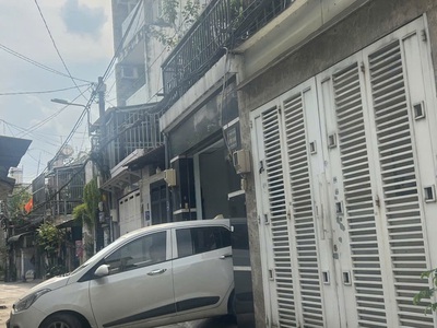 Nhà đẹp hxh vuông vức, 4x13m đường nguyễn hữu tiến, cách nhà ga t3 chỉ 1km 0