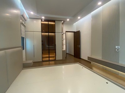  ngọc thụy   nhà đẹp full nội thất   ô tô đỗ cửa   gần đường 17m 3