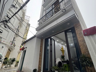 Nhà đep bắc từ liêm, ô tô đỗ cửa, 5 tầng, diện tích 30m2 giá 6,3 tỷ  có thương lượng 0