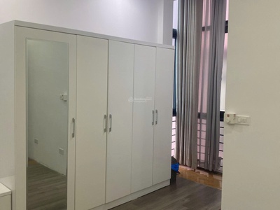 Chính chủ bán nhà 5 tầng ven hồ tây, trích sài, ô tô vào, cách hồ 10m giá tốt 1