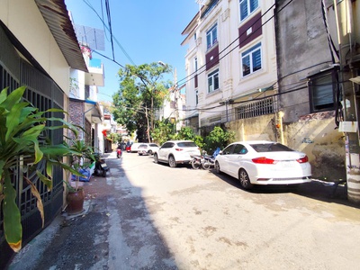 Đất tuyến 2 mặt ngõ 116 nguyễn bỉnh khiêm - gần đại học y, 73m giá 5.8 tỉ 2