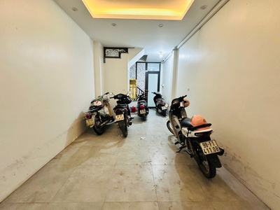 Nhà kiều mai, ngõ thông ô tô qua, 35/40m2, 5 tầng, 8 phòng, 25 triệu/tháng, 9.5 tỷ 2