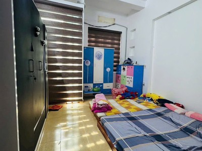 Bán nhà 4 tầng mặt phố Lý Công Uẩn, ph Lê Thanh Nghị, TP HD, 63.7m2, mt 4m, 4 ngủ, 3 vs 4