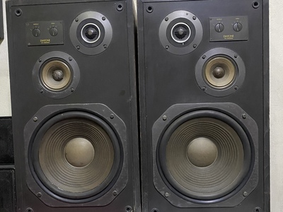 Bán sale loa nghe nhạc cho Ae 14