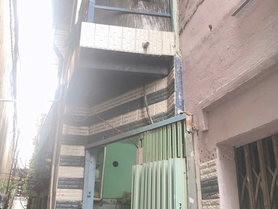 Bán nhà hẻm Tôn THất Thuyêt, q.4 giá 1 tỷ 490 sổ hồng riêng 0