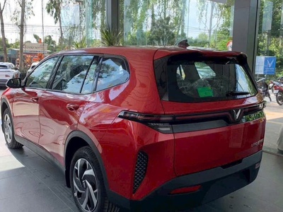 VF Limo green Giảm trực tiếp 4 3