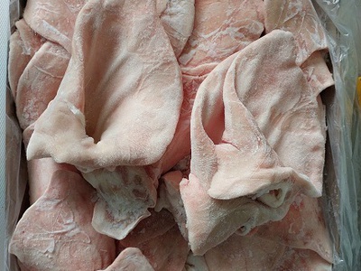 Tai Heo Đông Lạnh Nhập Khẩu Châu Âu   Giòn Ngon, Sạch Chuẩn 0