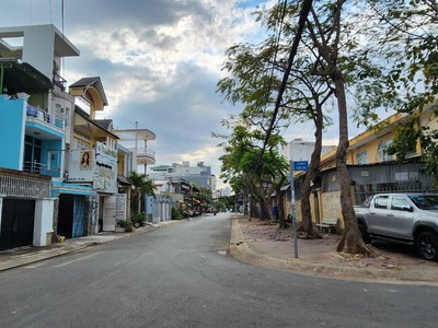 Bán nhà mặt tiền đường số 17 ngay chợ Tân Quy quận 7 0