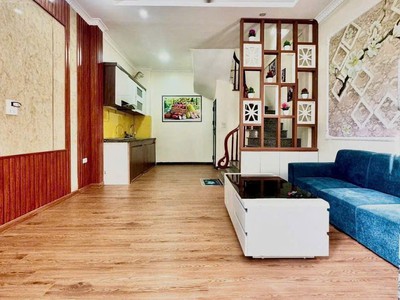 Nhà đẹp phân lô   Ô tô đỗ cửa   Gần KĐT Đô Nghĩa, Hà Đông. Gía chỉ 6,4 tỷ 0