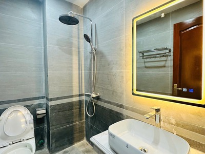 Nhà đẹp phân lô   Ô tô đỗ cửa   Gần KĐT Đô Nghĩa, Hà Đông. Gía chỉ 6,4 tỷ 4