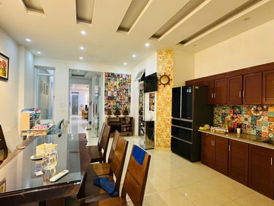 Nhà mặt tiền đại lộ Tôn Đức Thắng gần KDC An Trang - 233m2 - ngang 5,4m - 5 tầng - giá 25 tỷ 5