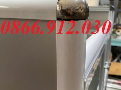Bo góc tủ nhôm kính 3 chân chắc chắn, thẩm mỹ cao 5
