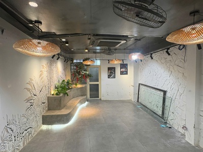 Cho thuê mặt bằng 8M mặt tiền Nguyễn Thị Minh Khai giá chỉ 65 triệu / tháng 4