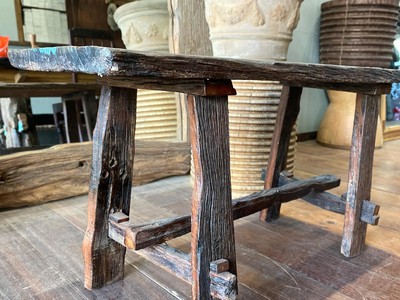 Biến gỗ tàu biển cũ thành món decor  siêu chất  cho ban công và sân vườn 1