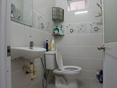 Bán nhà 2 tầng đường số 13, phường linh xuân, thủ đức, tp hcm. dt 100m2  giá chỉ 6,85  tỷ, sổ hồng 4