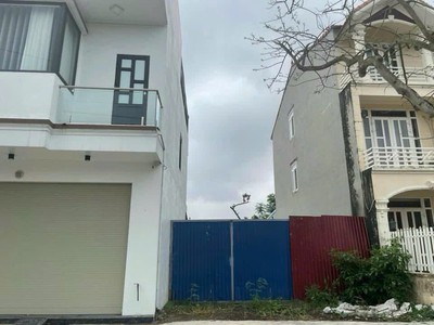 Duy nhất 1 lô mặt đường 353 phạm văn đồng giá 3.x tỷ trục kinh doanh lớn vị trí đối diện trâu 3