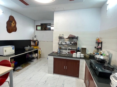 Bán nhà 2 tầng 3pn, sổ hồng, 56m2, đường phan văn hớn, đông hưng thuận, q.12. giá 4.6 tỷ.hxh 3