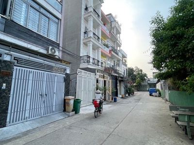 Bán nhà 2 tầng 3pn, sổ hồng, 56m2, đường phan văn hớn, đông hưng thuận, q.12. giá 4.6 tỷ.hxh 0