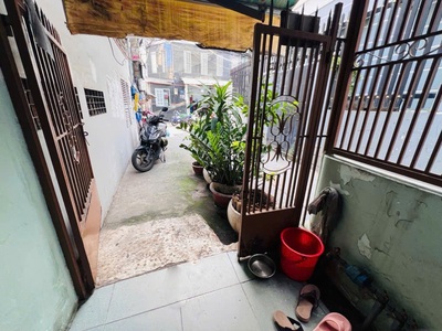 O1774  sát ngã tư hàng xanh, shr, hxh, 11x7.3m, 8.x tỷ 2