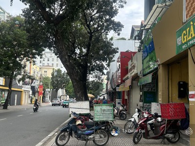 Cho thuê nhà mặt tiền 201 lý chính thắng và 322 lê văn sỹ, quận 3 0