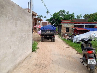 1,x tỷ   lô đất đầu tư ngõ 25 tư thuỷ, cách đường 402 chỉ 30m   nguồn hàng hiếm khu dương kinh 4