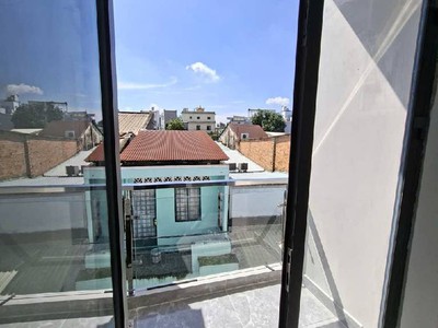 Thủ đức - 50.3m2 -   8 x 7 - 2 tầng - 4pn. chỉ nhỉnh 80tr/m2. 0