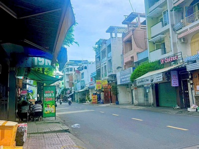 Hẻm 198/32e.nguyễn duy dương.q10 3