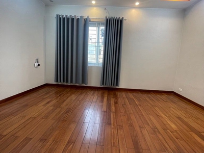 Hiếm   bán nhà ngõ 193 bồ đề 63m x 5t oto thông chỉ nhỉnh 15t còn tl. 1