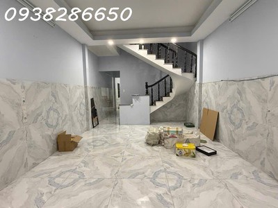 Quận 12 đường đông hưng thuận 02 hẻm xe hơi vào tận nhà - diện tích: , 4,3 x 17 , 76m2 - shr - giá: 0